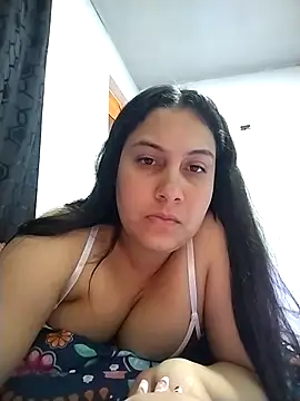 esmeralda_jadees's cam snapshot