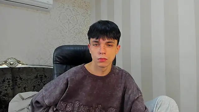 ClarkBev live sex cam