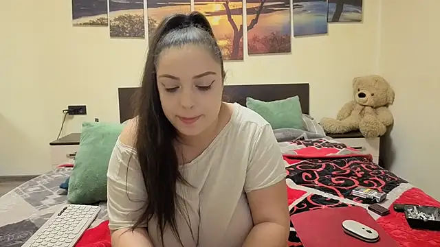 adelline live sex cam