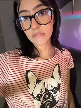 HinaSweet live sex cam