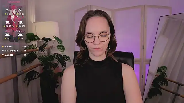 Crystal_lovley live sex cam