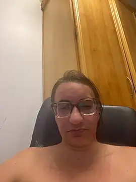 gloria7v05 live sex cam