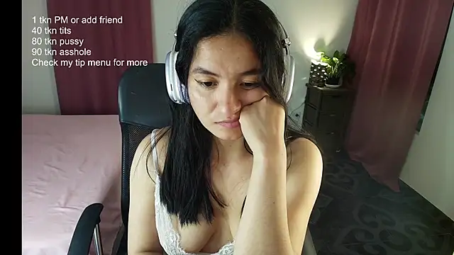 ChloeSanchezx's cam snapshot