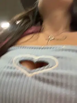 BabyKathy's cam snapshot