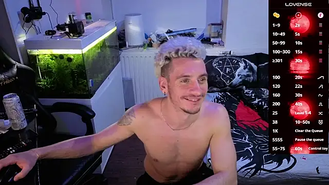 Rayzel_White's cam snapshot