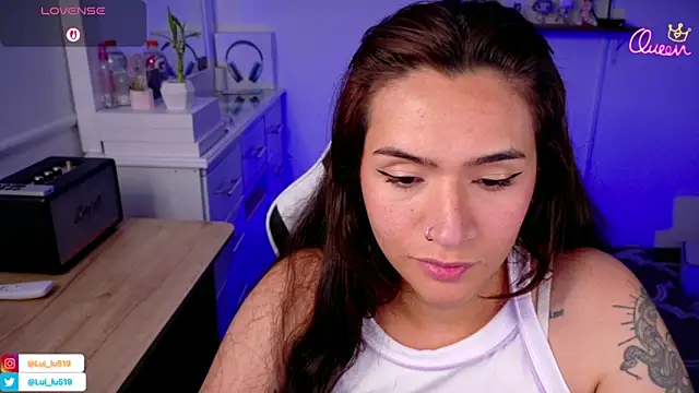 ImLui_lu's cam snapshot