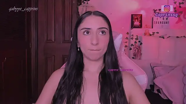 gabyye_capprins's cam snapshot