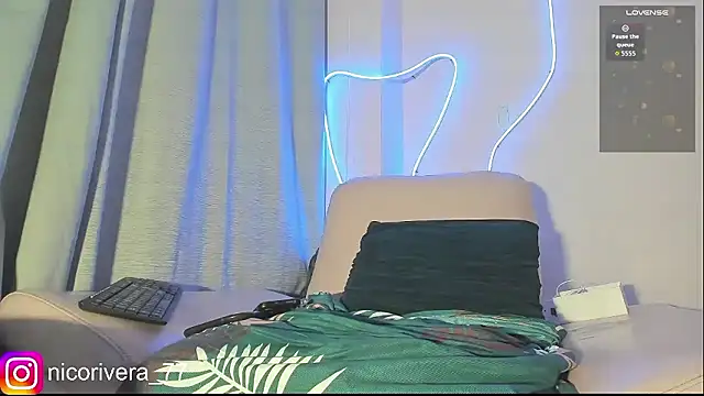 nico_rivera's cam snapshot