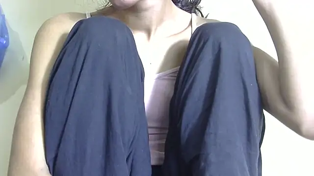 Anu_tiny's cam snapshot