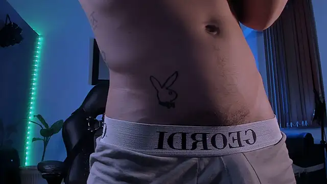 Thomass_clark's cam snapshot