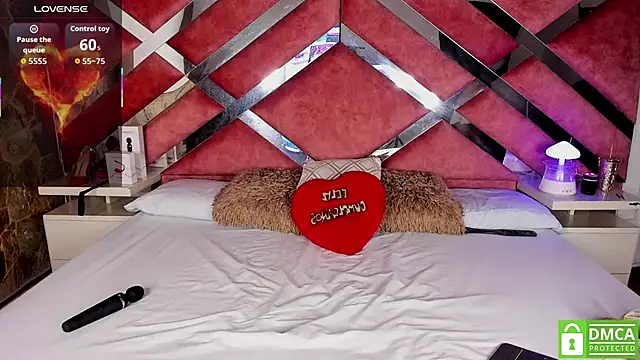 Lily_Queen30's cam snapshot