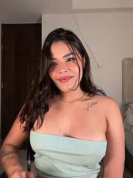 Sara-Evans's cam snapshot