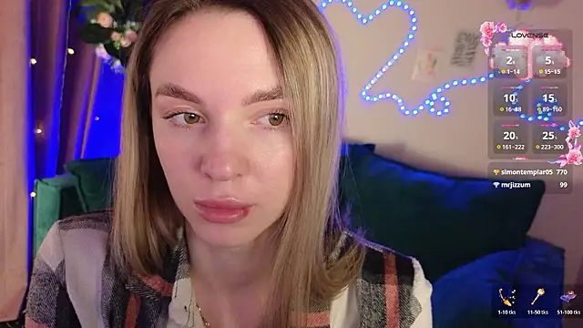 molly_crystal's cam snapshot