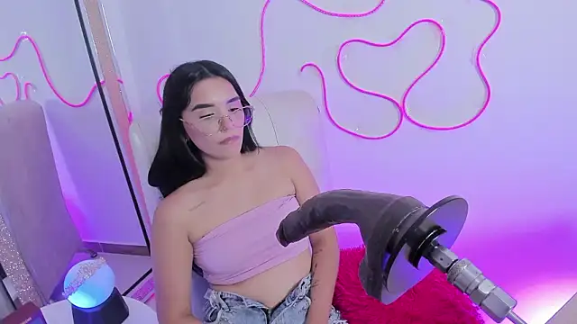 laana_foxx's cam snapshot