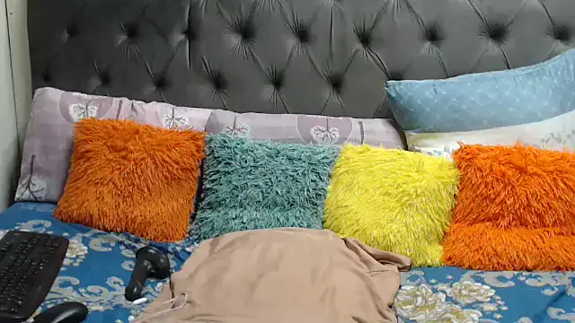 DickDivaXX's cam snapshot