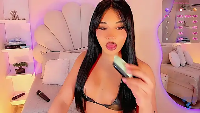 ValentinaMarinn live sex cam