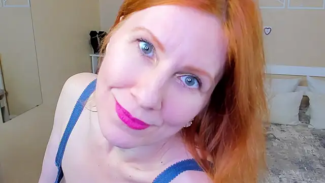 FoxySophia live sex cam