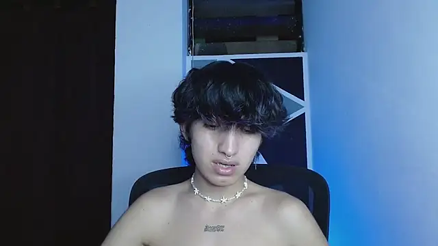 littlextreme live sex cam