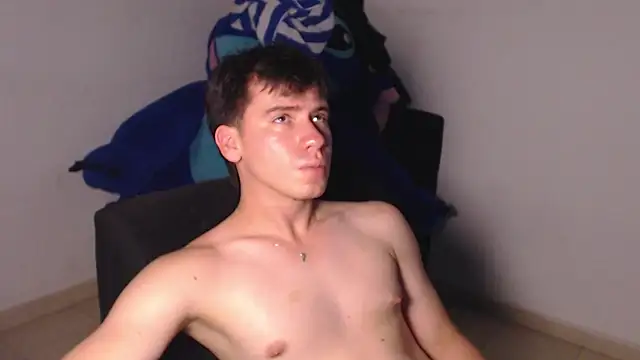 harry_greg21's cam snapshot