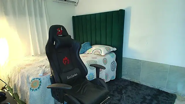 man_dur07's cam snapshot