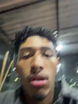 Leon_Creed's cam snapshot