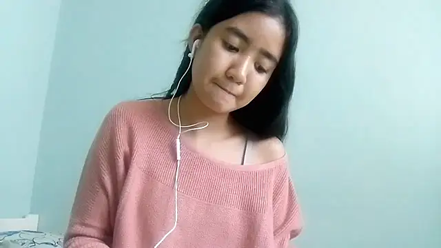 RessieAshcroft's cam snapshot