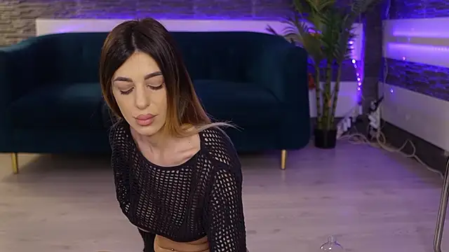 ItsIvyLicious_'s cam snapshot