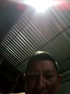 Emilis2347's cam snapshot