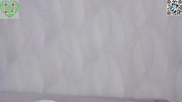 CherrylHolme's cam snapshot