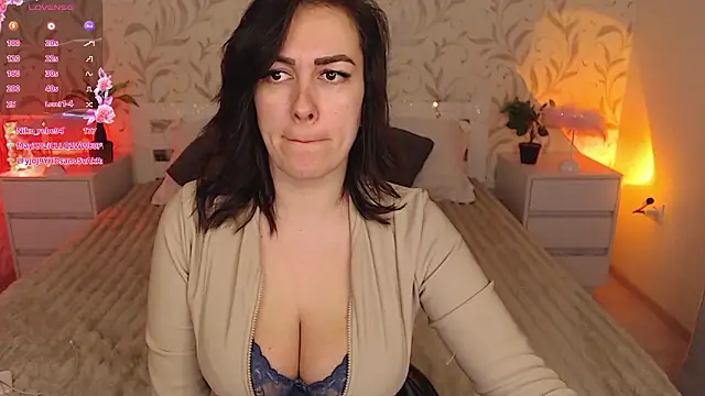 b1ushf1owerr's cam snapshot