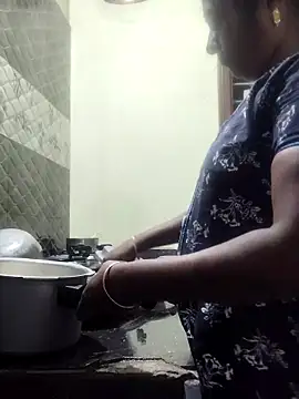 yamini1431's cam snapshot