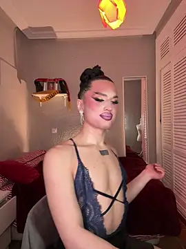 Crystal_________ live sex cam