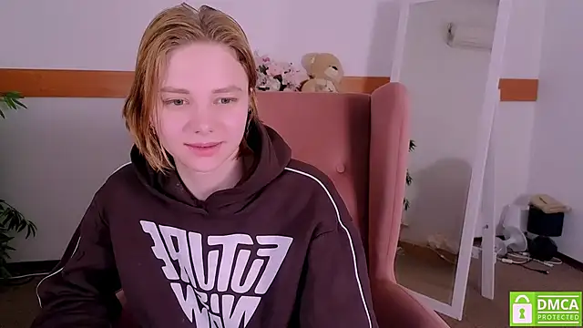 MirraBellanta's cam snapshot