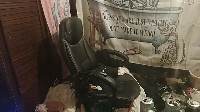 Ombeline1 live sex cam