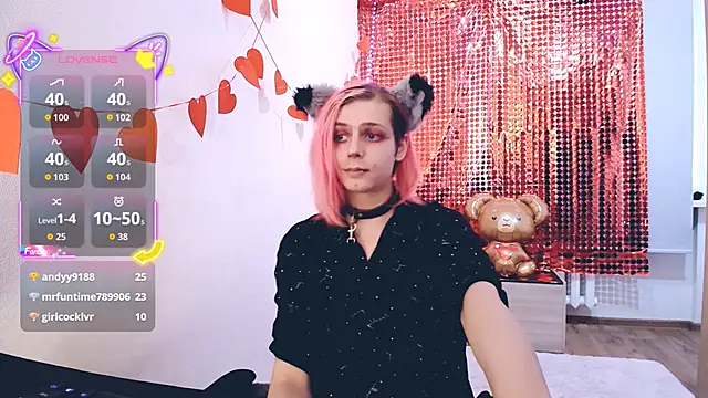 Littlepinkcat live sex cam