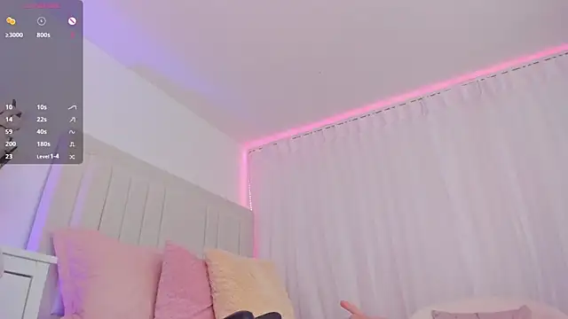 ami_sweet18 live sex cam