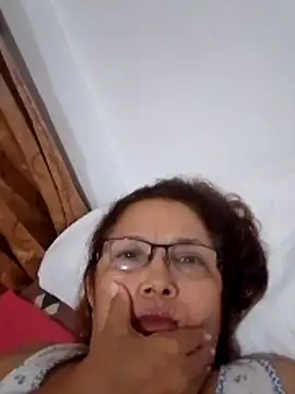 Cessi50 live sex cam