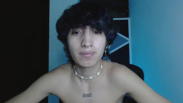 littlextreme live sex cam