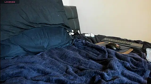 toolmaster2000 live sex cam