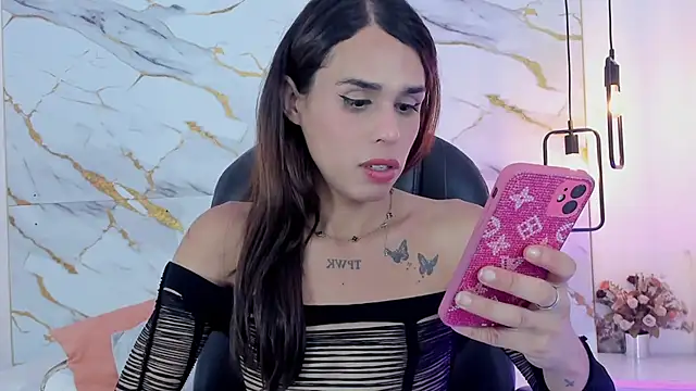 pretty_ariiel live sex cam