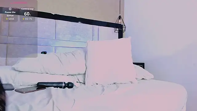 kimCosseyy live sex cam