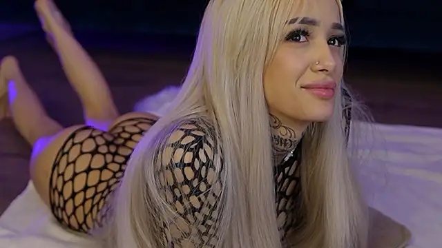 blondie_muller's cam snapshot