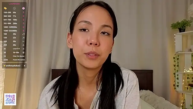 FreedaKulow live sex cam