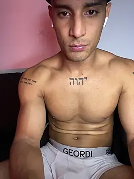 Maicol_xxxx live sex cam