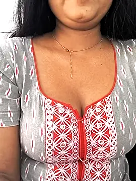 NEETU-89 live sex cam