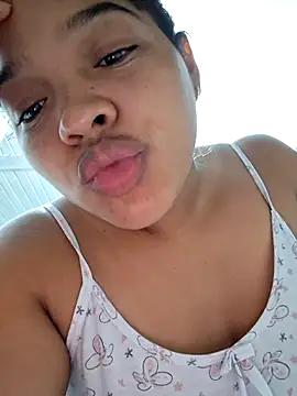 AnnaMil3J live sex cam