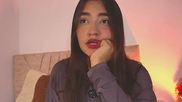 sweet_artemiis's cam snapshot