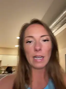 misspollypeach's cam snapshot