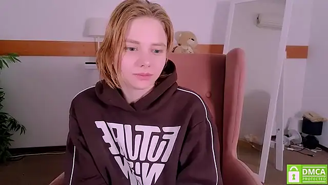 MirraBellanta live sex cam