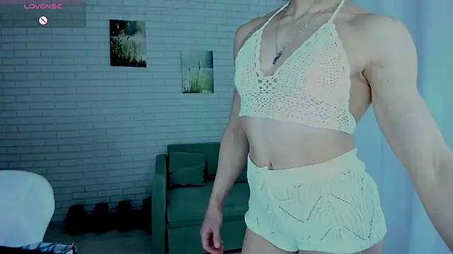 Lisa_Ray's cam snapshot